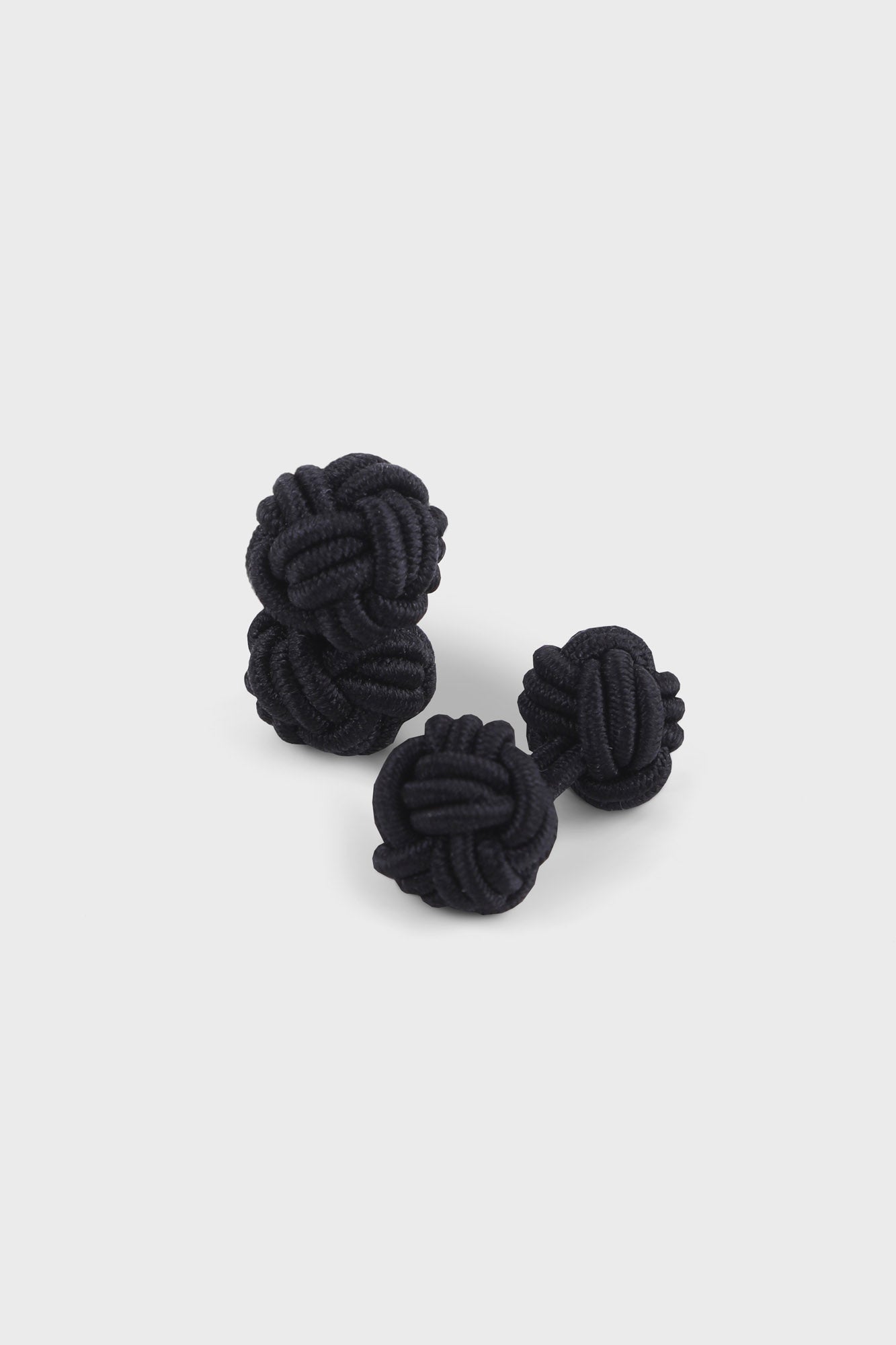 BLACK Knot