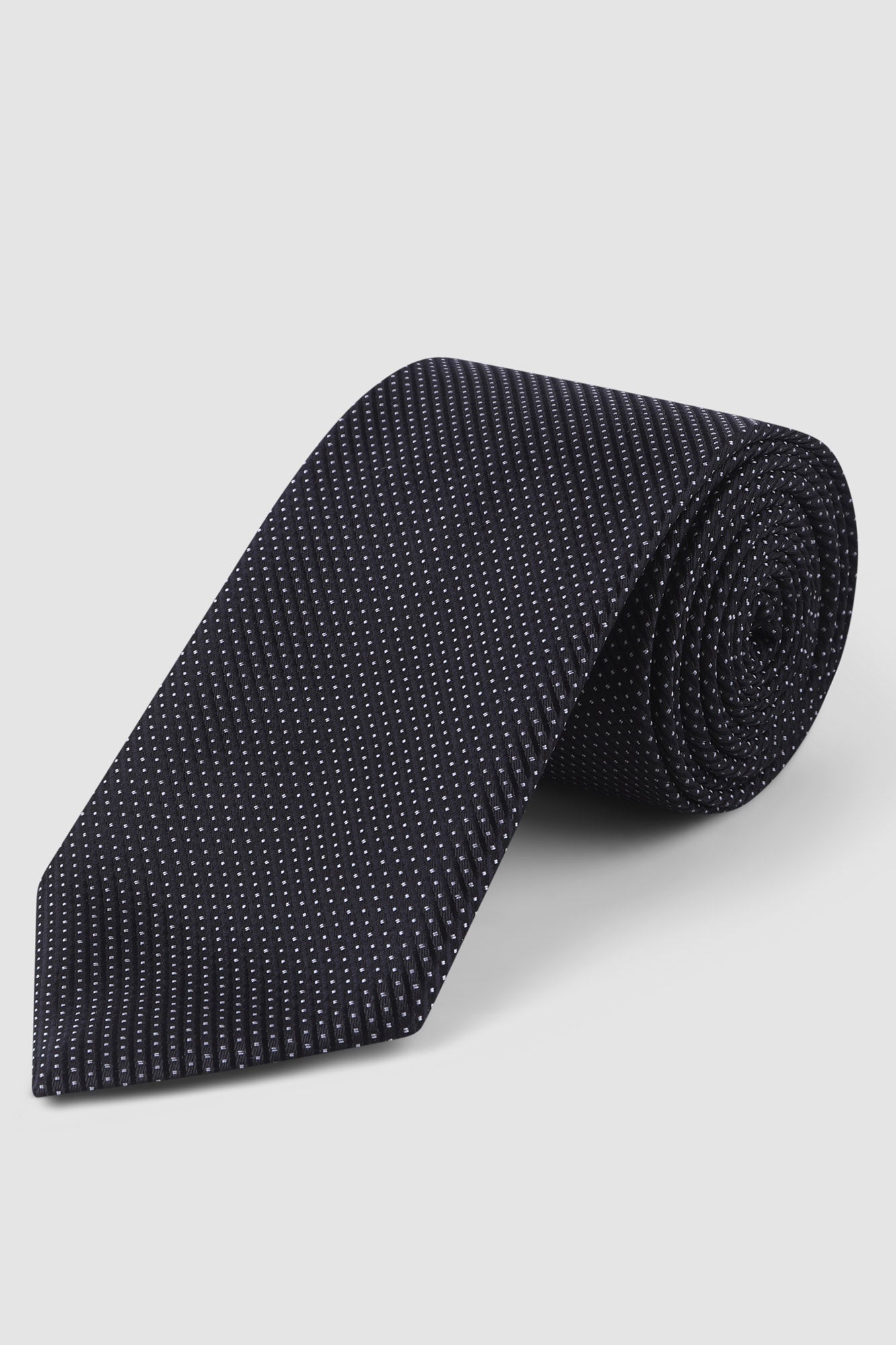 Black Dotted