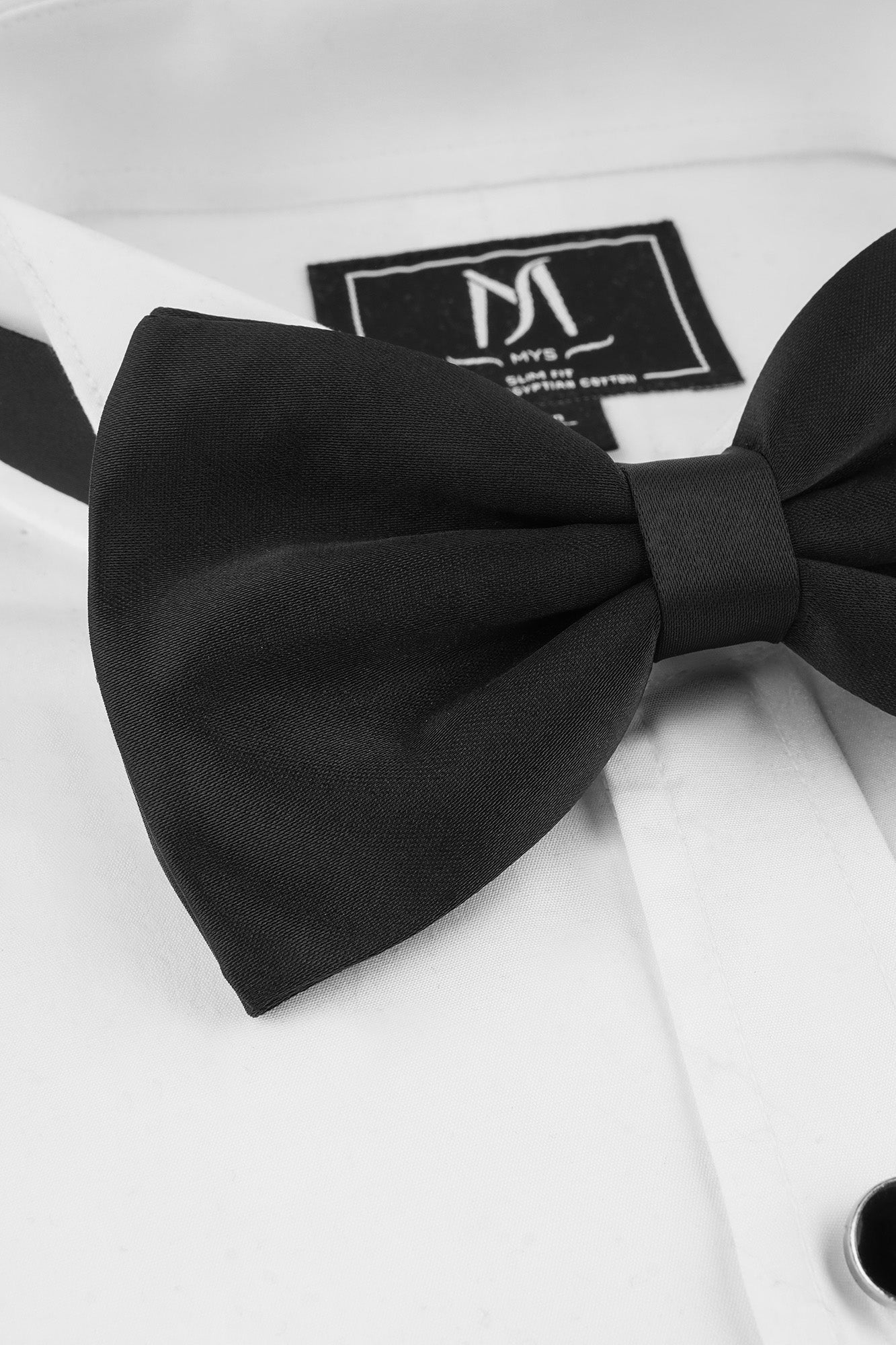 Black Self Tie Bow Tie - Medium
