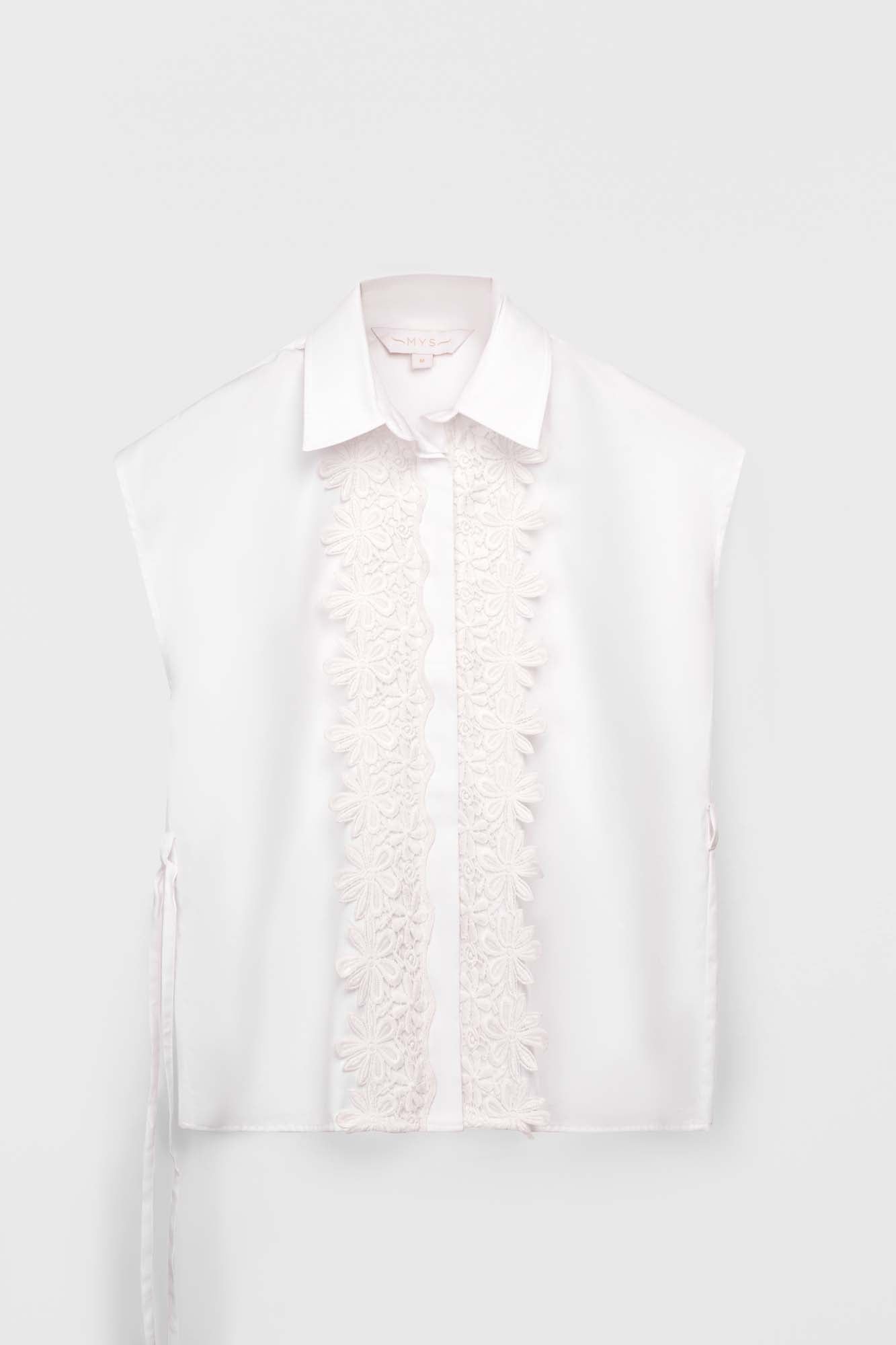 White Sleevless Lace Shirt