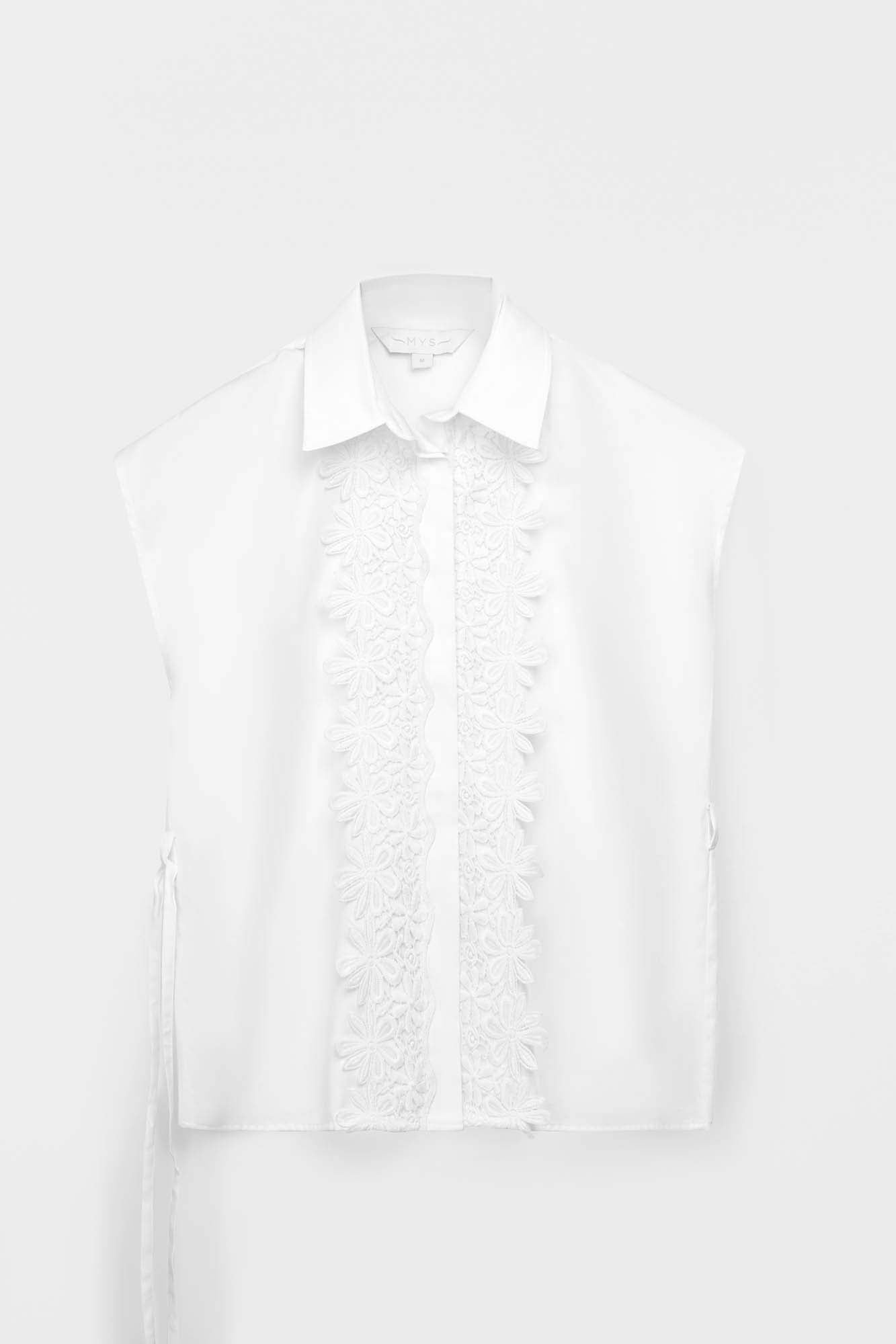 White Sleevless Lace Shirt
