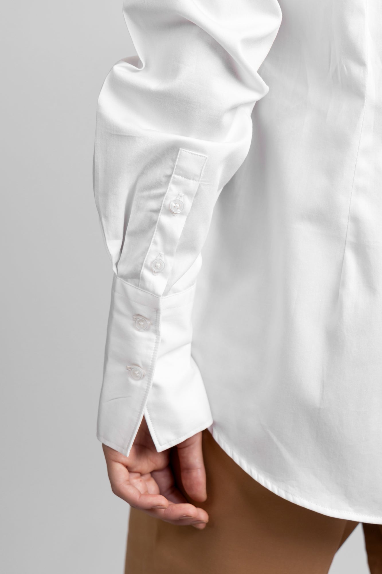 White Poplin Gathered Placket Stretch Shirt