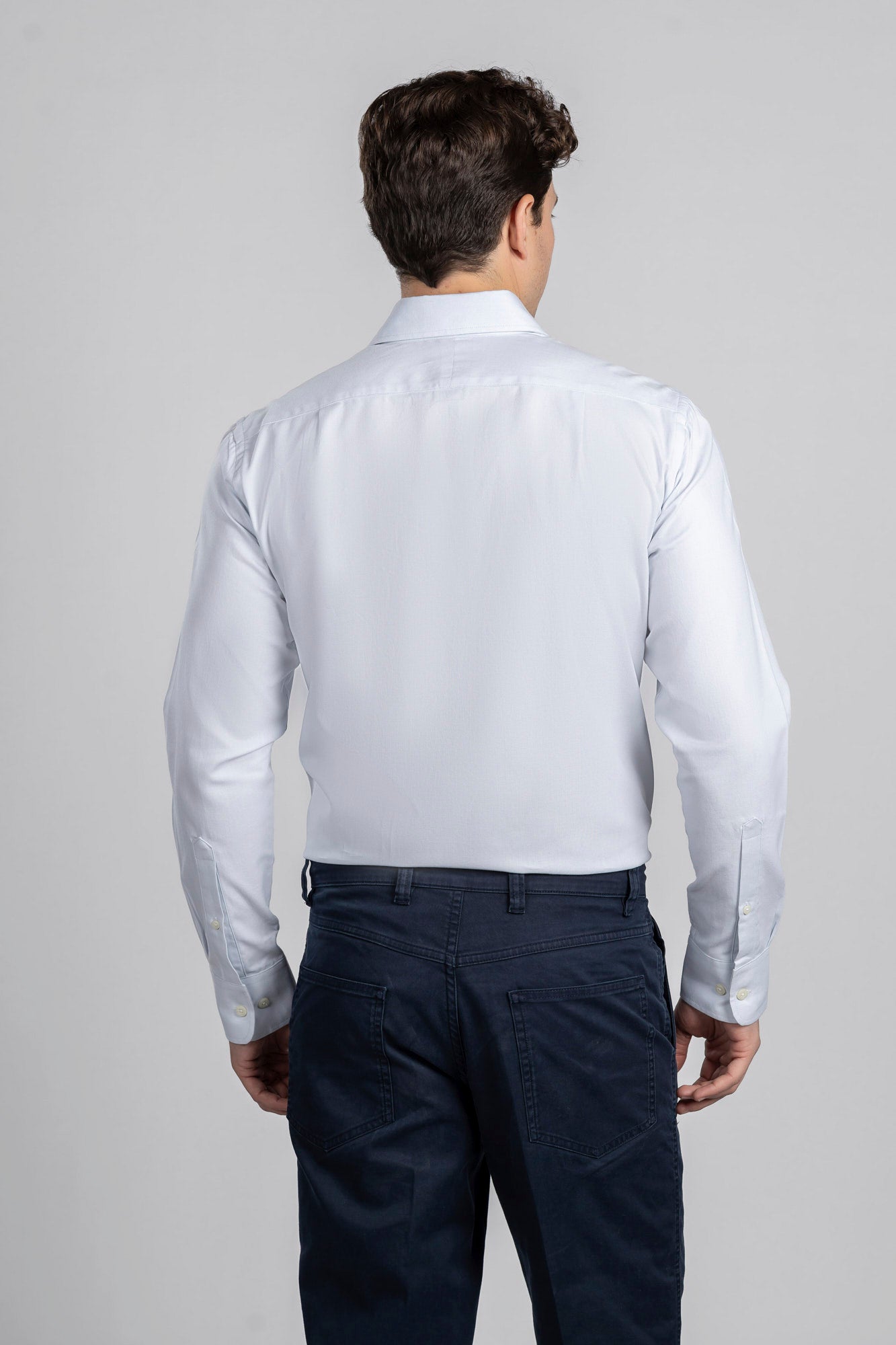 Oxford Cutaway Shirt