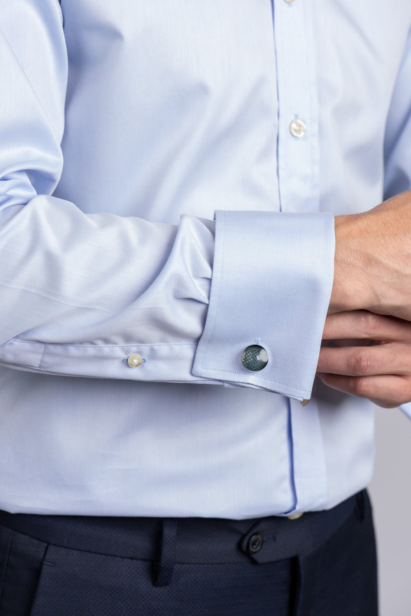 Light Blue Twill Double Cuff Non-Iron Shirt - Regular Fit