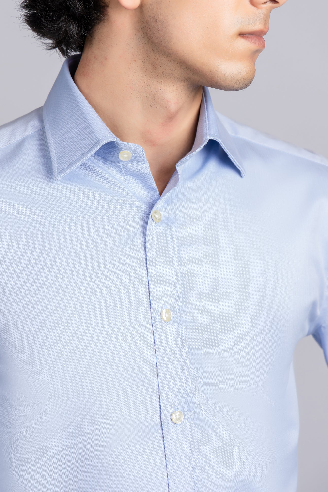 Light Blue Herringbone Double Cuff Non-Iron Shirt - Regular Fit