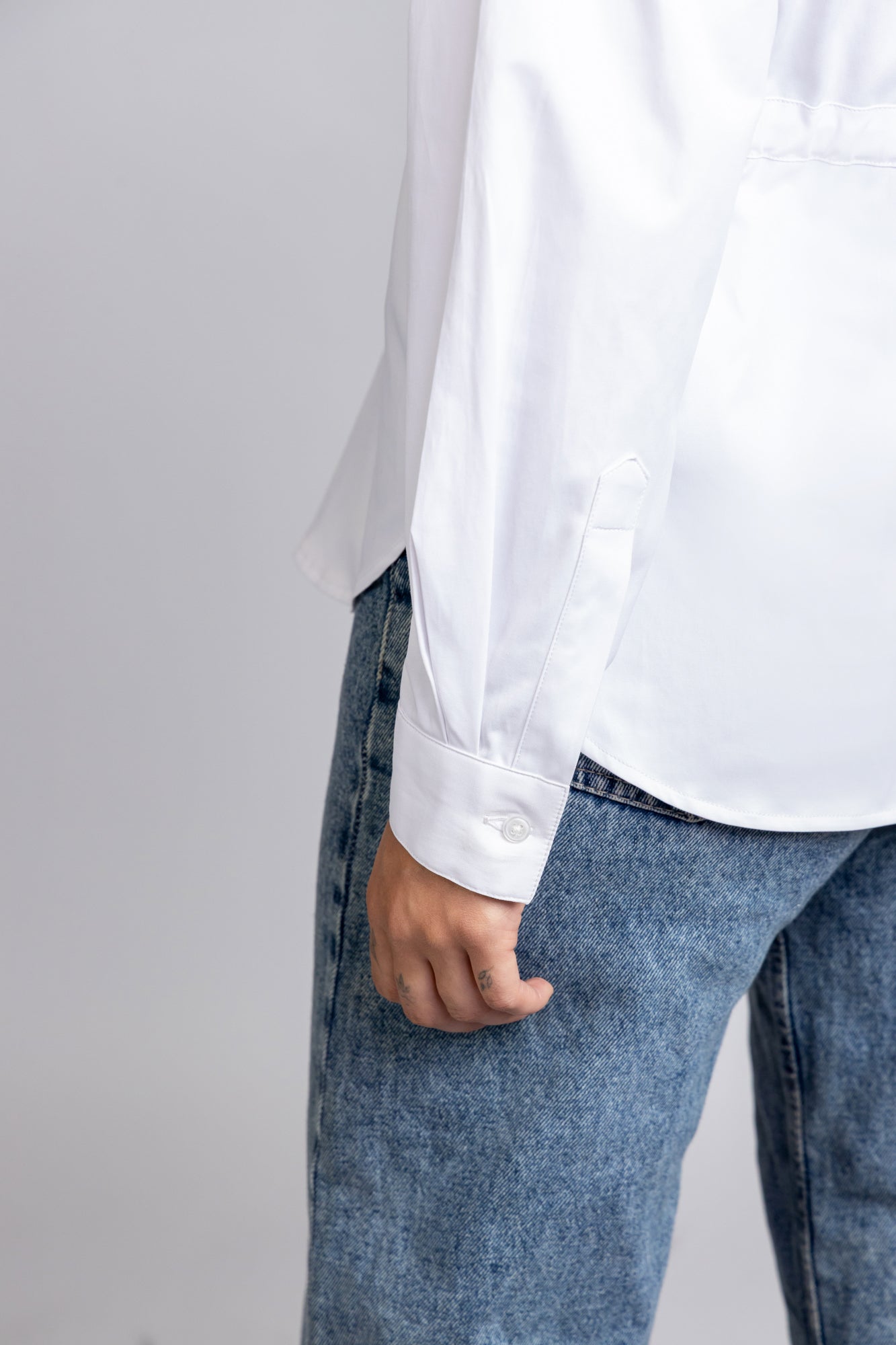 White Waist Tie Stretch Shirt