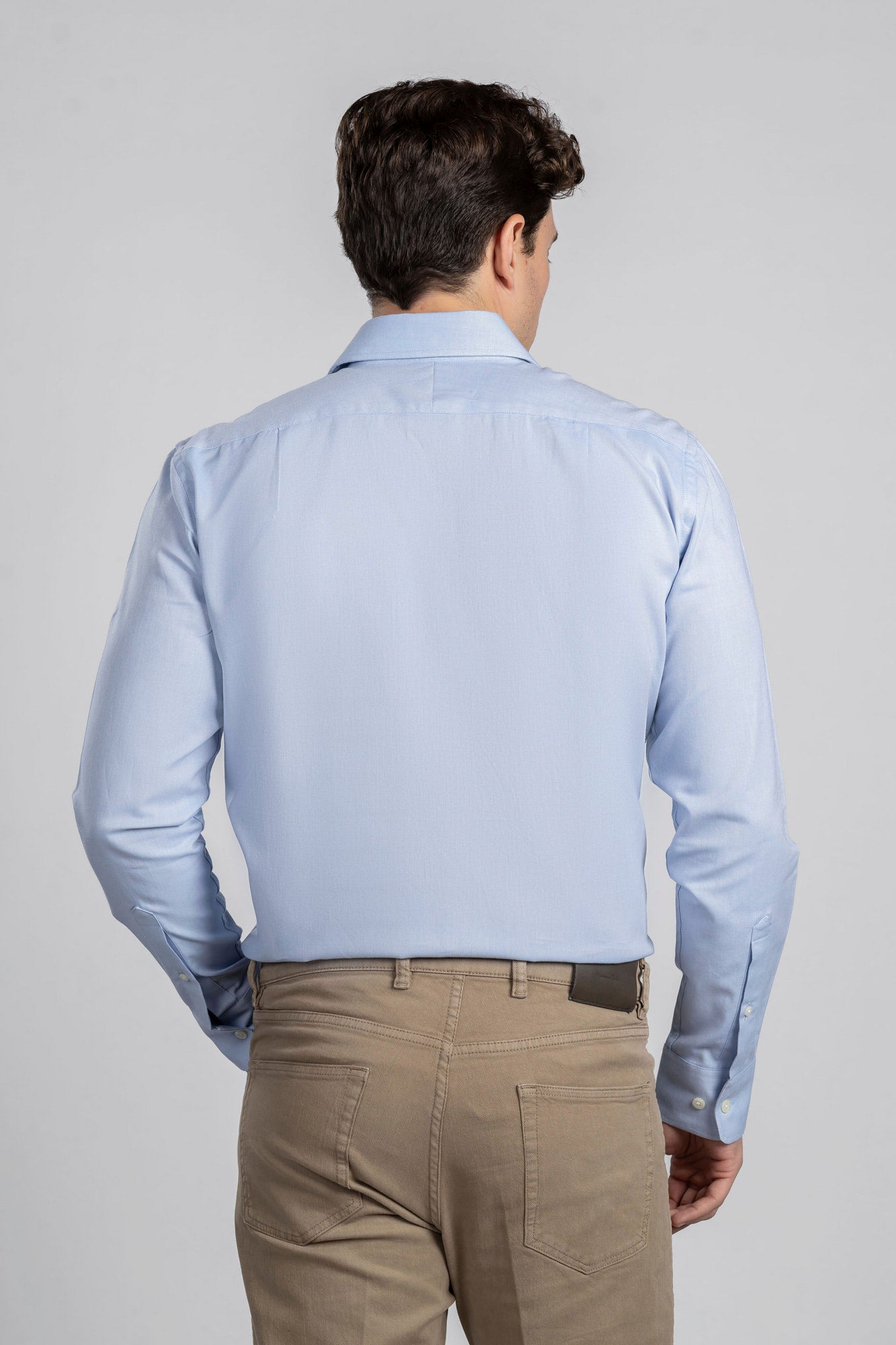 Oxford Cutaway Shirt