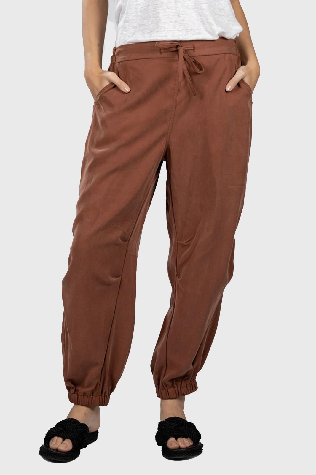 Cafe Tencel Parachute Pants